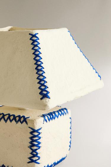 PAPIER-MÂCHÉ TABLE LAMP - White by Zara - Image 2