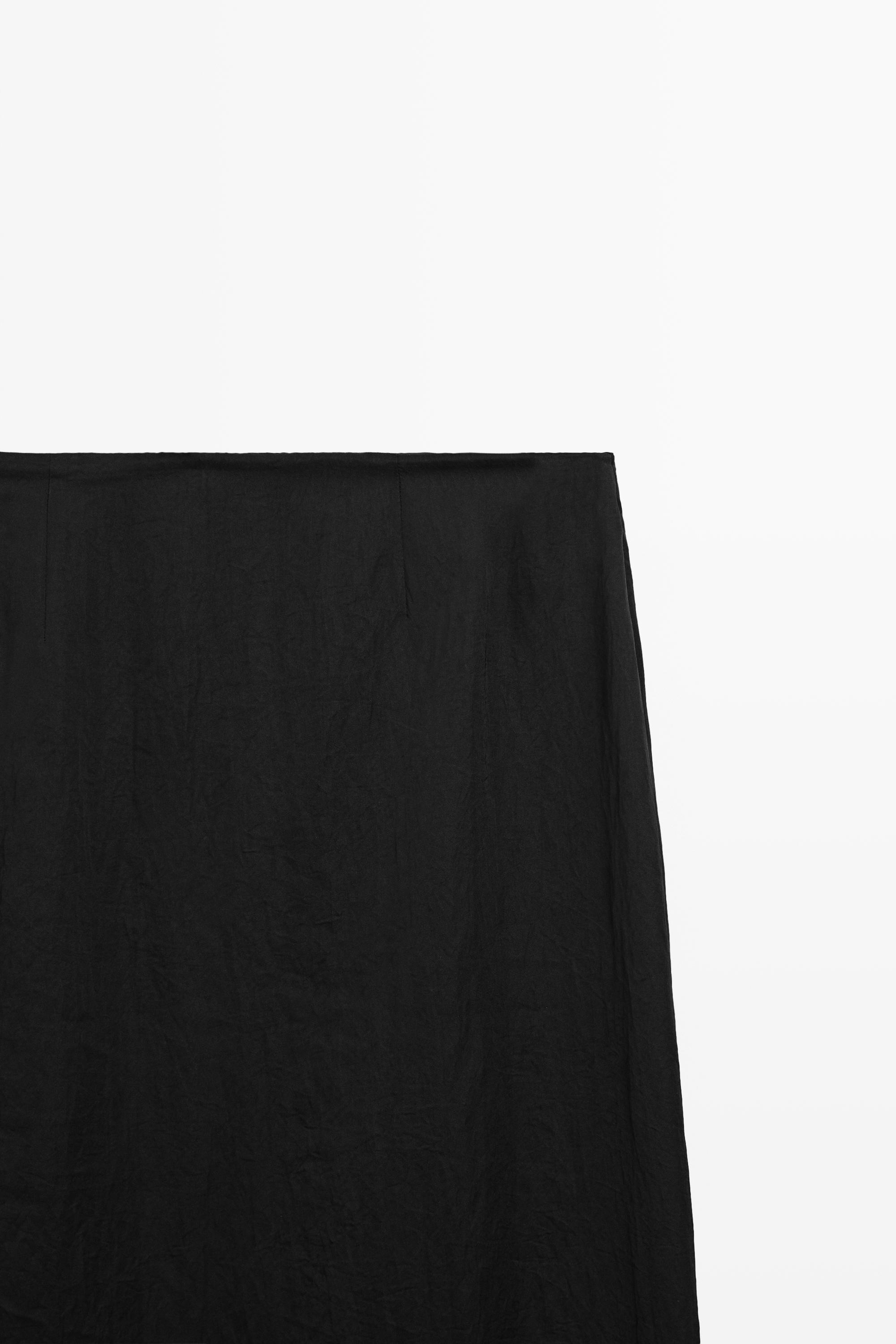 Flowing midi skirt with lace detail