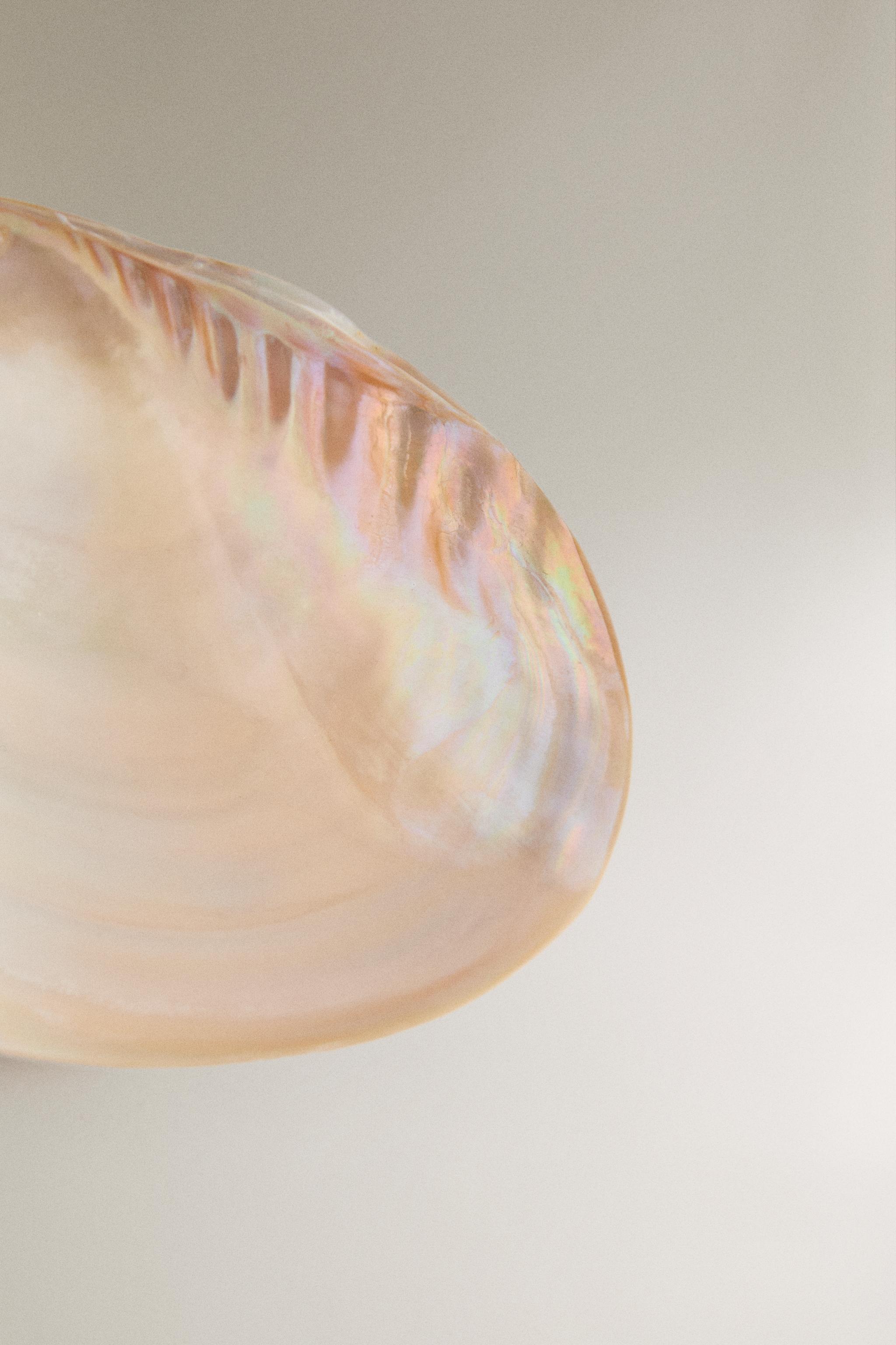 DECORATIVE MOTHER-OF-PEARL BOWL | MARISA BERENSON