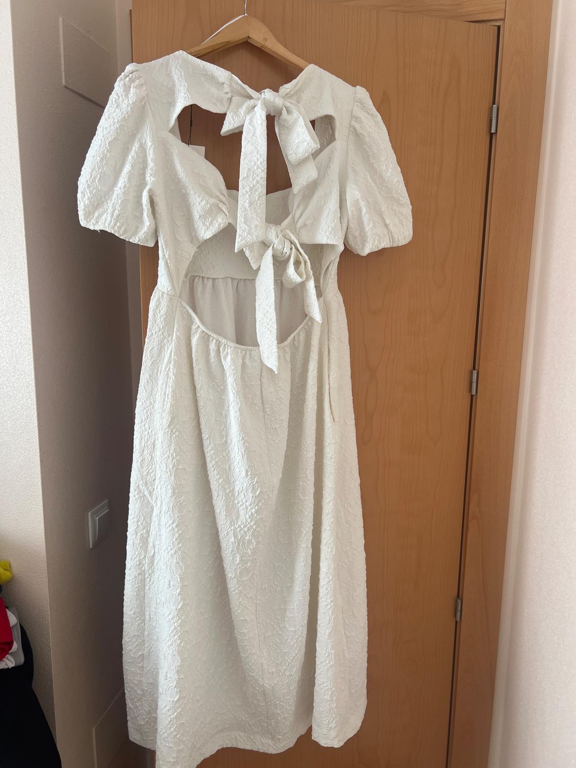 VESTIDO ESPALDA LAZOS - Image 4