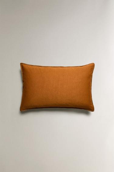 HOUSSE DE COUSSIN BRODERIES RELIEF - Orange de Zara - Image 3