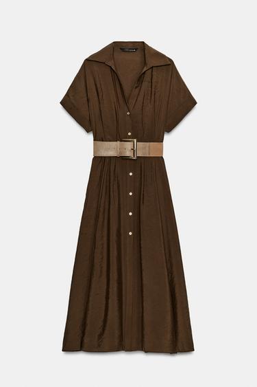 ROBE MI-LONGUE AVEC CEINTURE - Marron de Zara