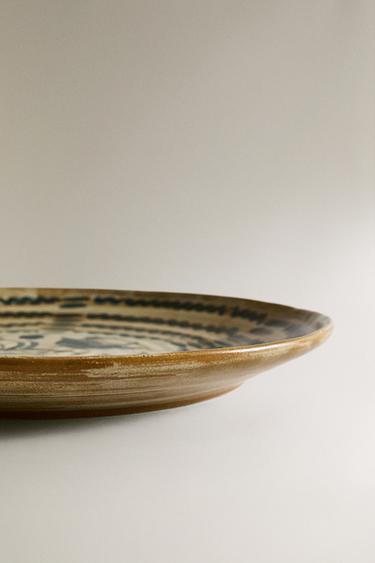 PLAT ROND GRÈS FLEURI - Beige / Marron clair de Zara - Image 3