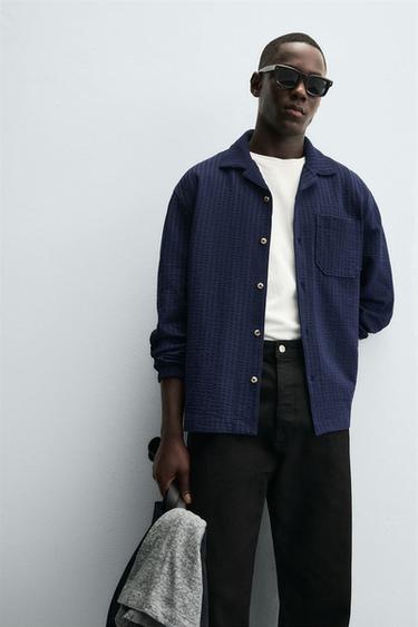 SURCHEMISE SEERSUCKER CONFORT - Bleu marine de Zara - Image 4
