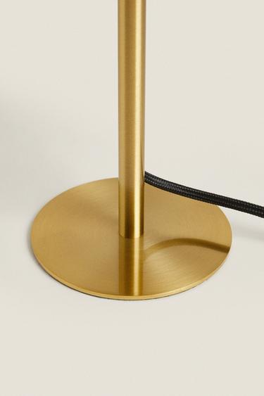 SMALL MONOCHROME TABLE LAMP - Gold by Zara - Image 3