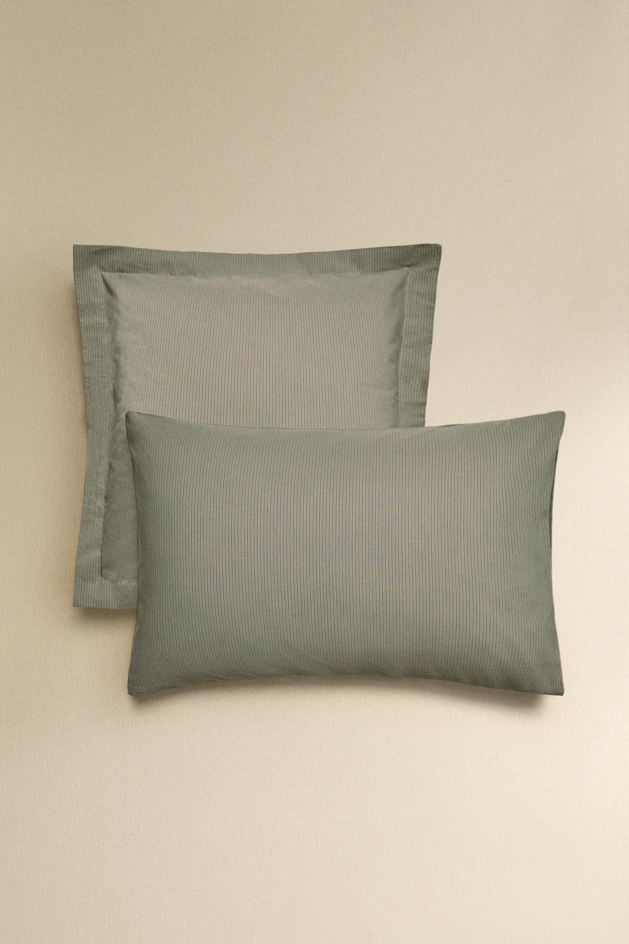 STRIPED COTTON PILLOWCASE