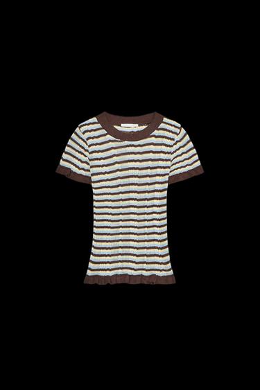 CAMISETA RAYAS VOLANTES - Khaki de Zara - Imagen 0