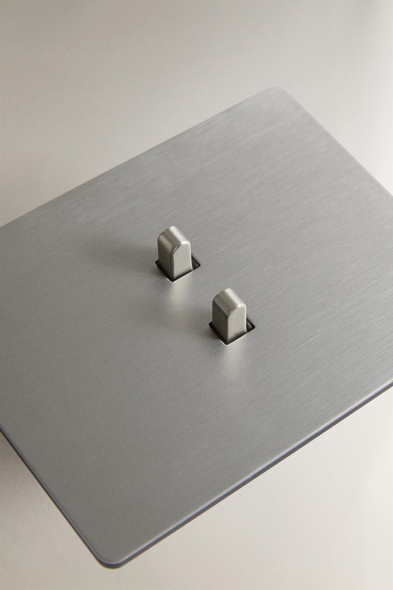 IRON DOUBLE LIGHT SWITCH — Silver