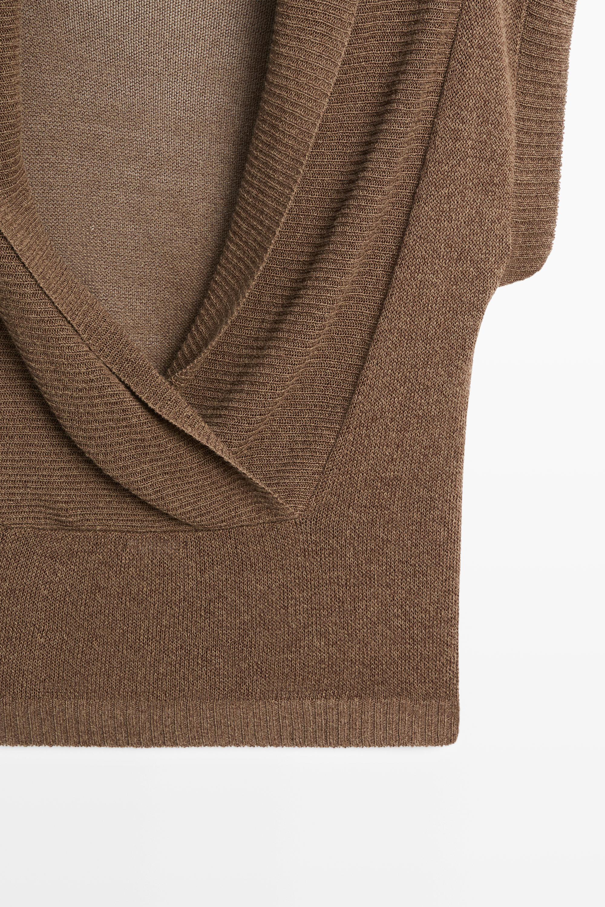 Pull en maille dos croisé