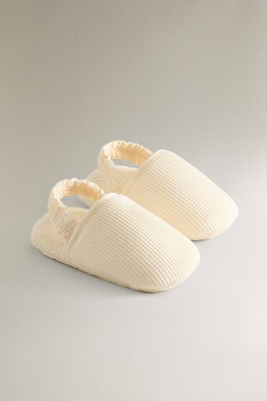 CHAUSSONS ENFANT GAUFRÉS - Jaune de Zara - Image 1