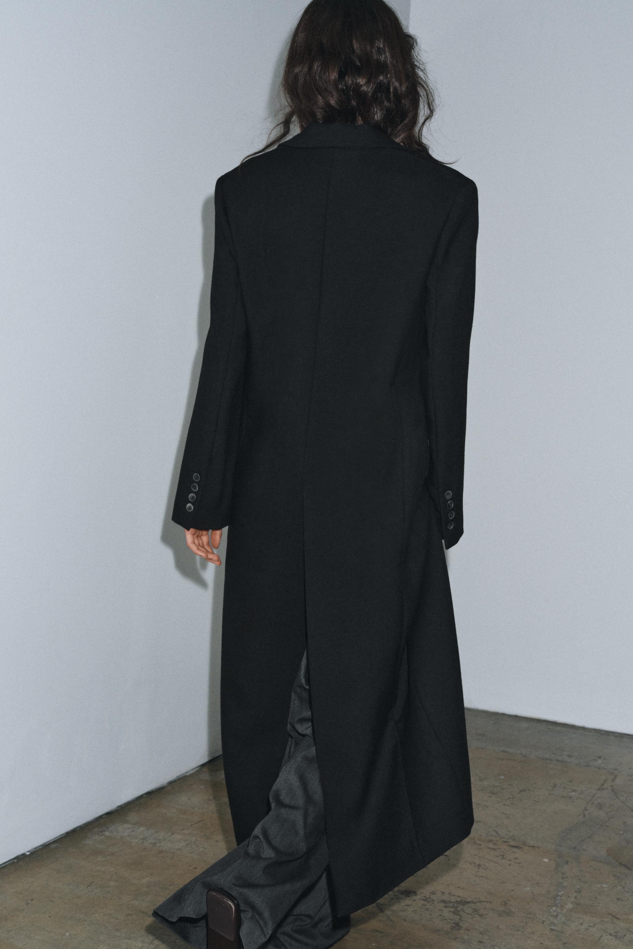 100% WOOL COAT LIMITED EDITION