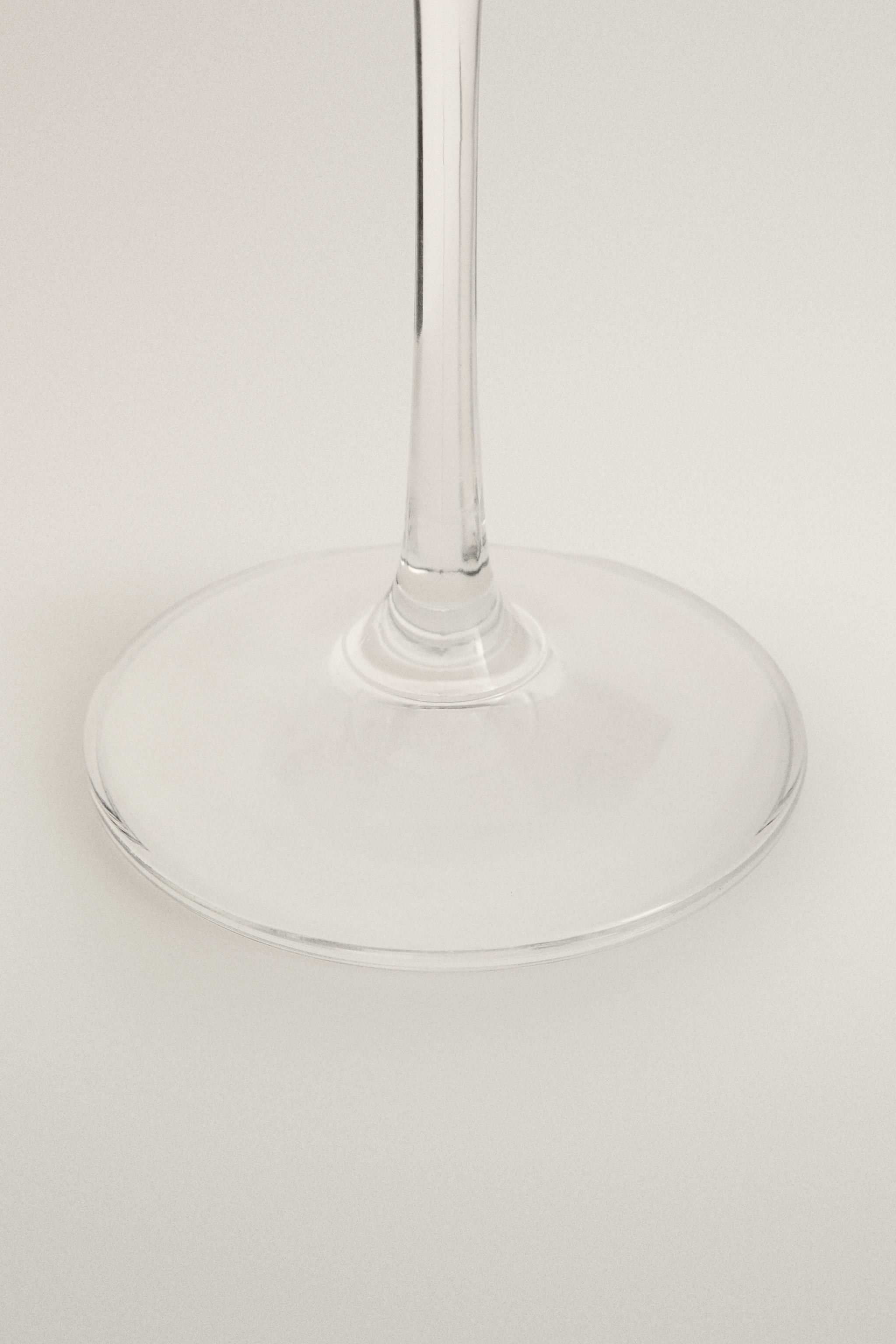 CRYSTALLINE GLASS WITH SILVER RIM