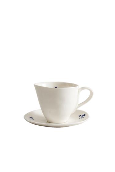 FLORAL PORCELAIN MUG AND SAUCER - White / Navy by Zara