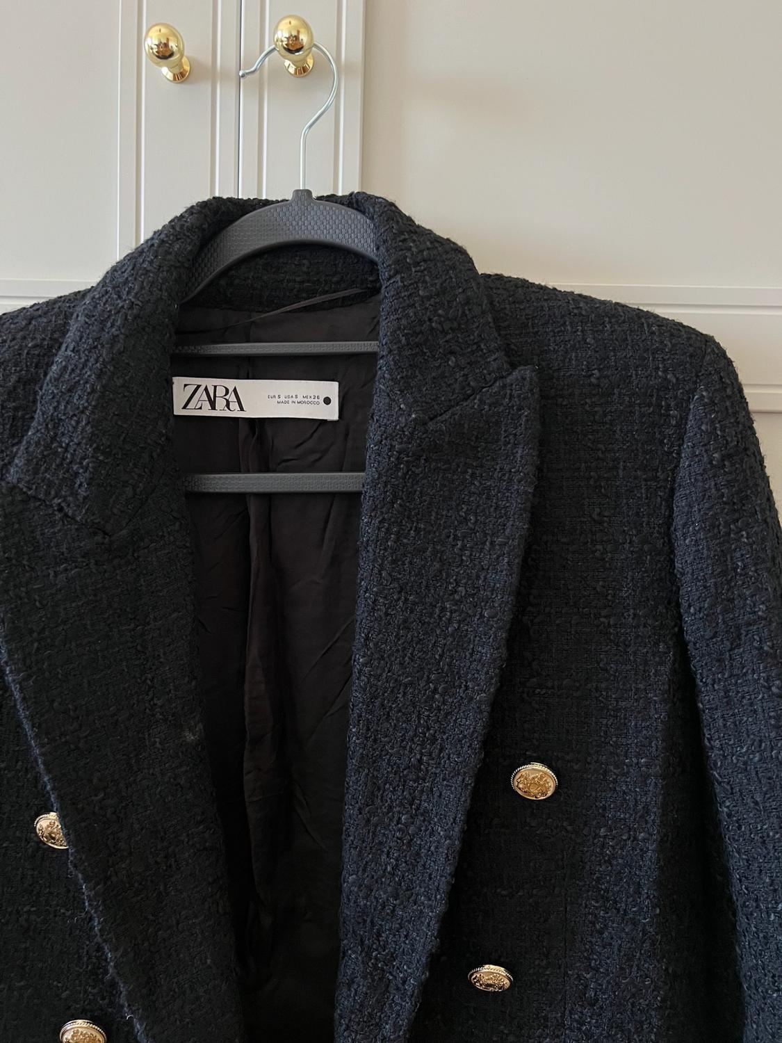 TEXTURED BLAZER WITH BUTTON DETAILS - Image 3