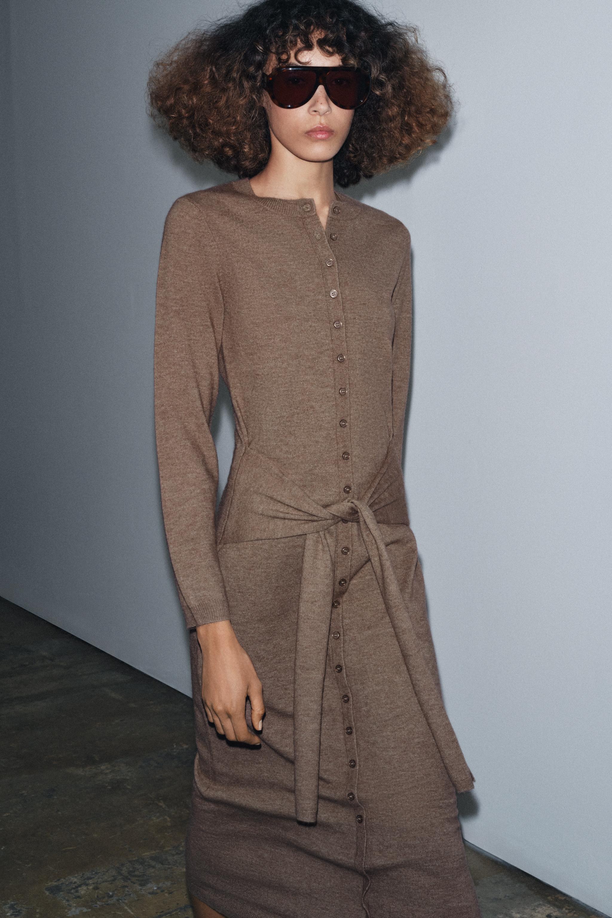 ベルト付きミディ丈ニットワンピース - ブラウン/モール | ZARA Japan