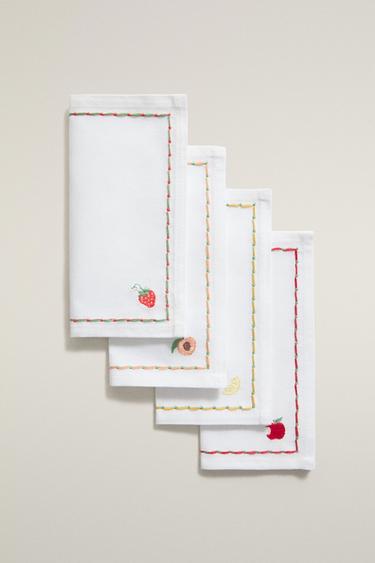 SET OF FRUIT COCKTAIL NAPKINS (SET OF 4) — Yellow 1