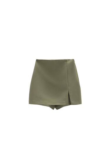 SKORT WITH SLIT DETAIL