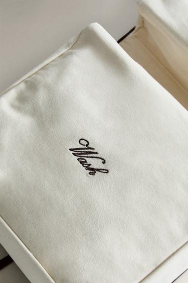 TROUSSE DE TOILETTE COTON « WASH » ET « CLEAN » - Écru de Zara - Image 3