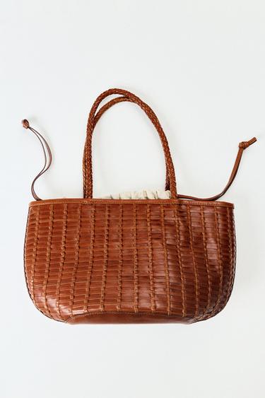 BRAIDED LEATHER BAG - Beige by Zara
