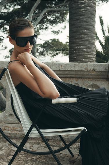 Zara ZW COLLECTION PLEATED MIDI DRESS - Black