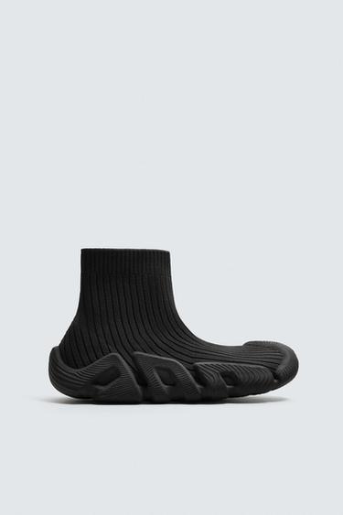 FABRIC HIGH-TOP TRAINERS - Black by Zara