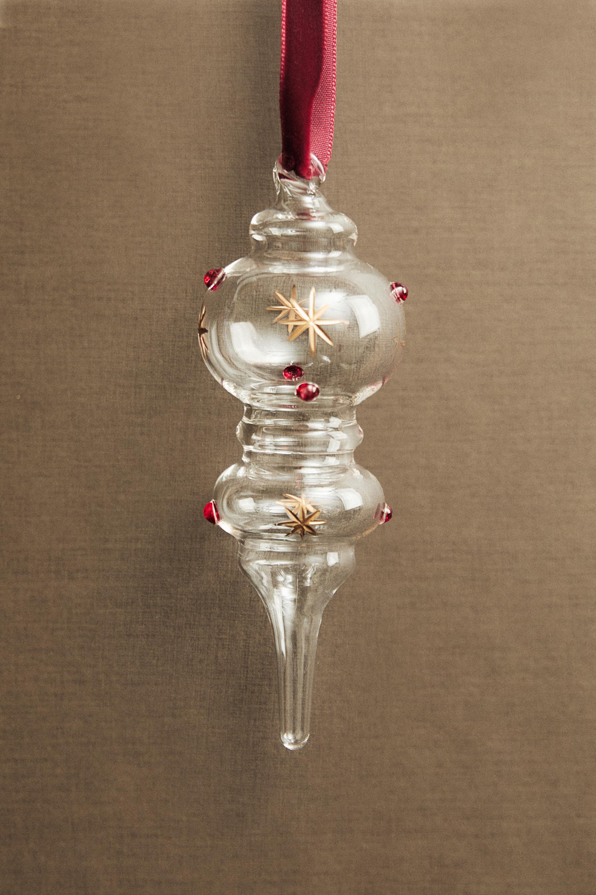 ELONGATED BOROSILICATE GLASS CHRISTMAS TREE ORNAMENT