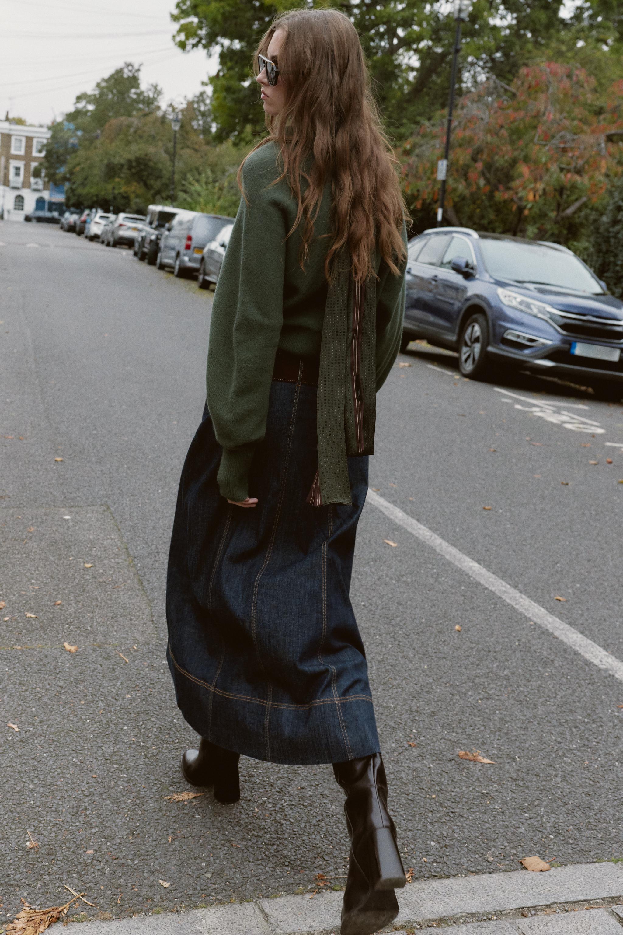 イッセイミヤケ　アシンメトリーニットセーター ブラウン・ライムグリーン アシンメトリーニットセーター（ブレスレット付き