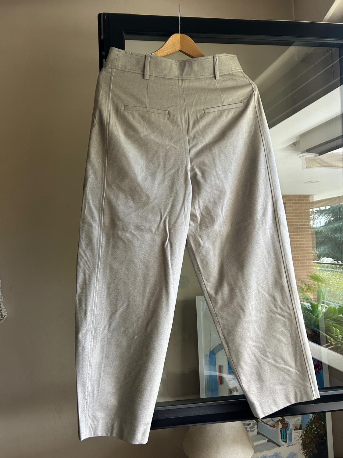 CARROT FIT TROUSERS WITH DARTS DETAIL - Image 2