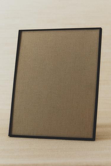 BLACK METAL PHOTO FRAME - Black by Zara