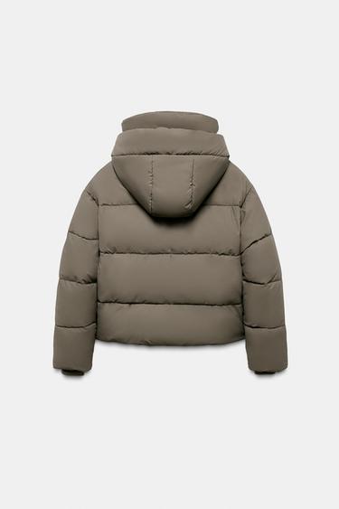 KURZE WINDBESTÄNDIGE GUMMIERTE DAUNENJACKE - Braun / Braungrau von Zara