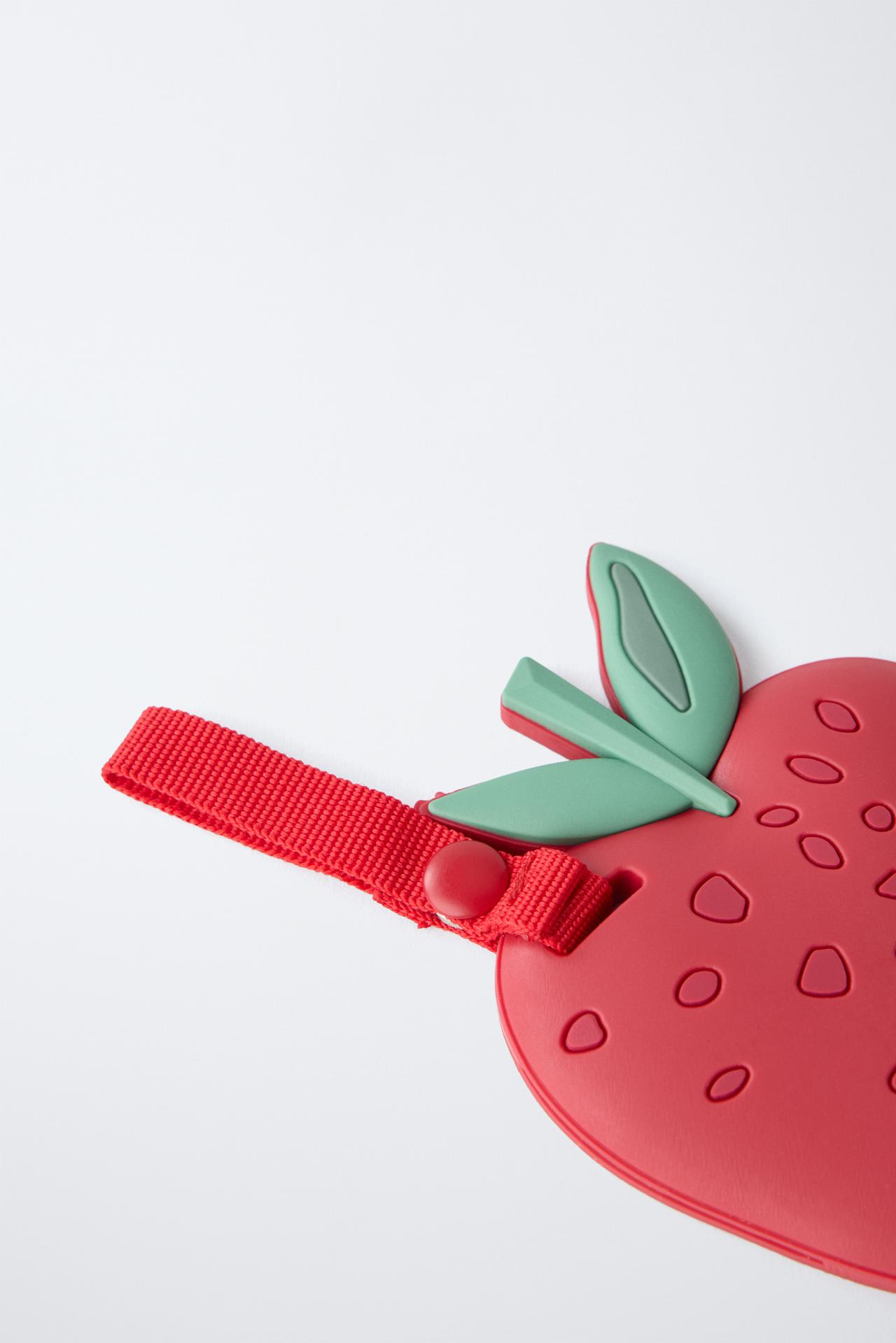 STRAWBERRY IDENTIFIER — Red