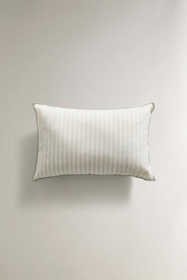 CHILDREN'S STRIPED "BORN IN 2025" CUSHION - striped by Zara - Image 0