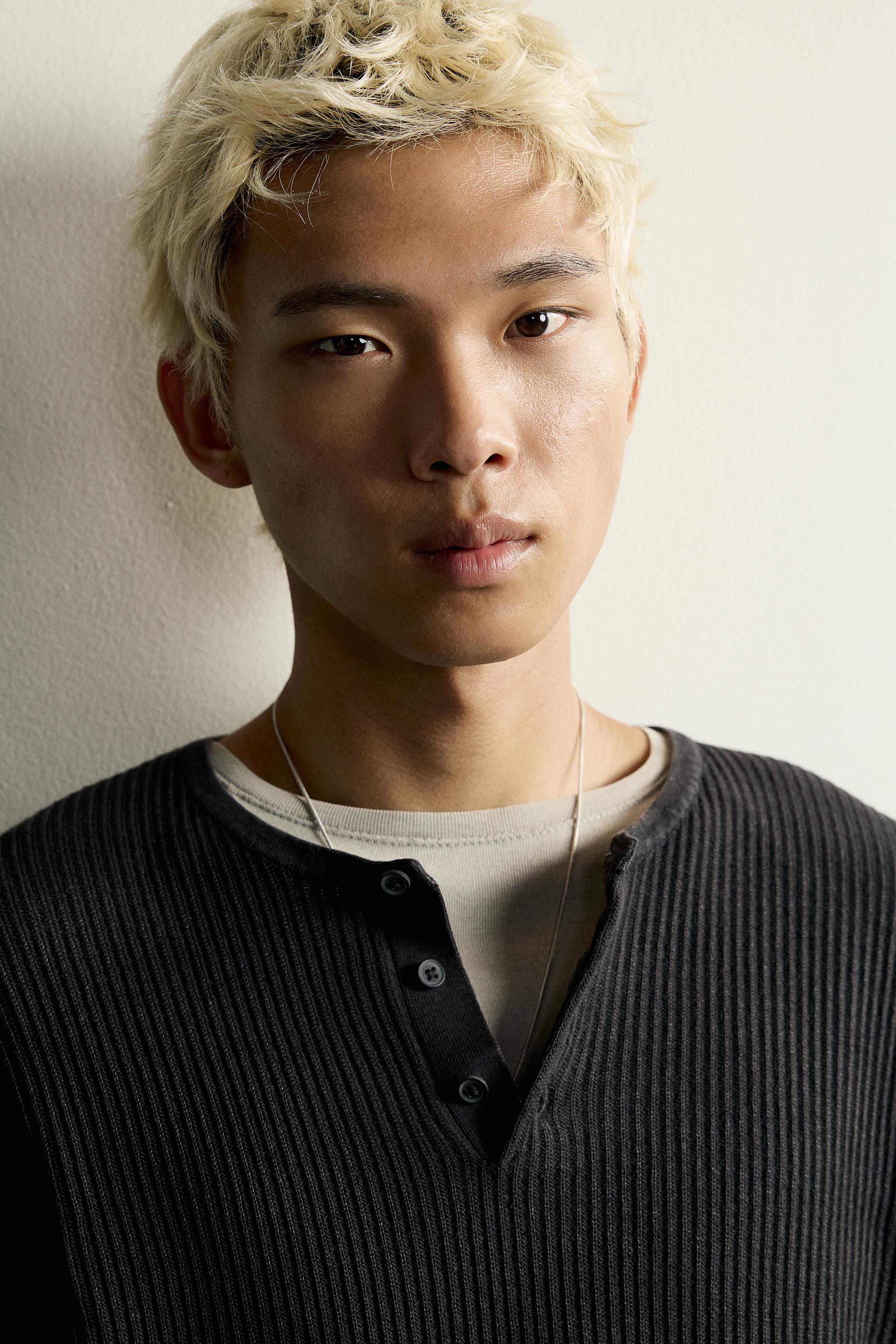 HENLEY KNIT T-SHIRT