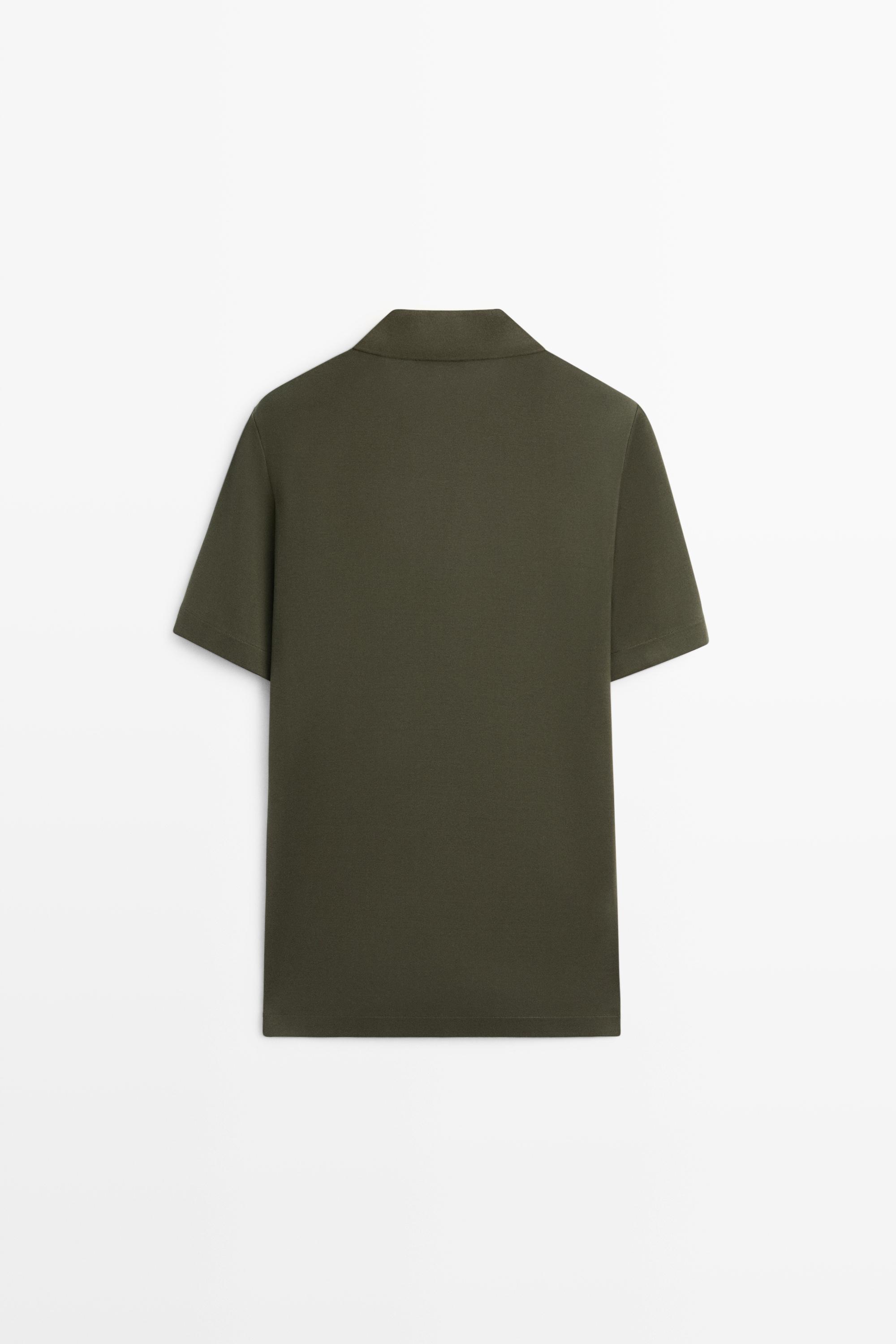 Short sleeve V-neck polo shirt