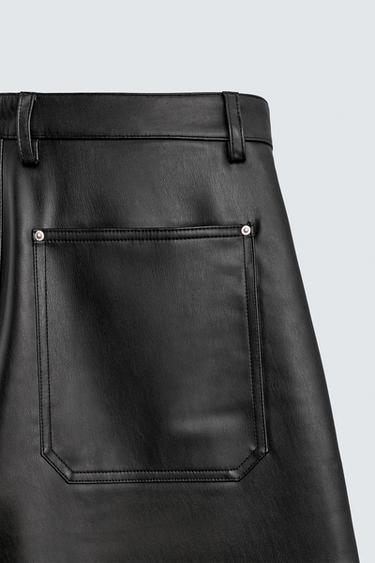 BERMUDA WIDE FIT MATIÈRE SYNTHÉTIQUE - Noir / Blanc de Zara - Image 9