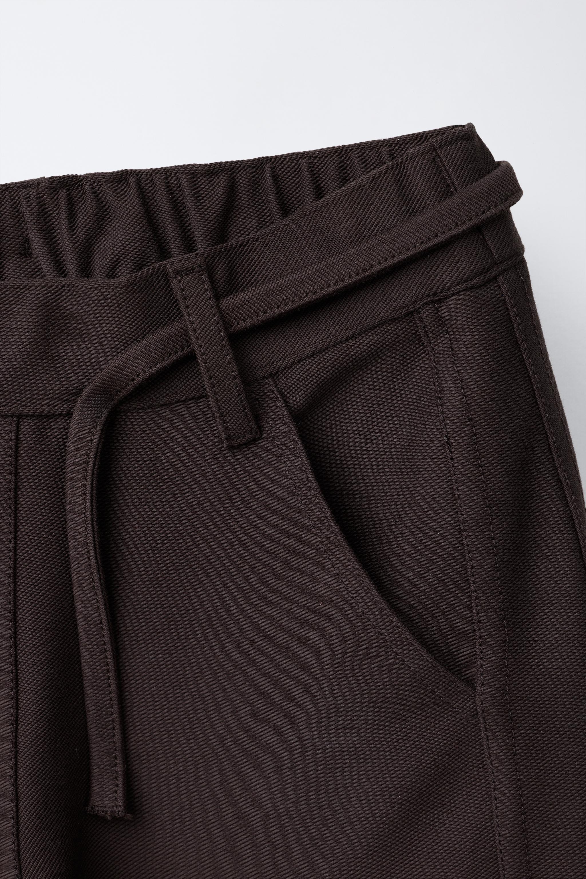 PANTALON BARREL AVEC LACET