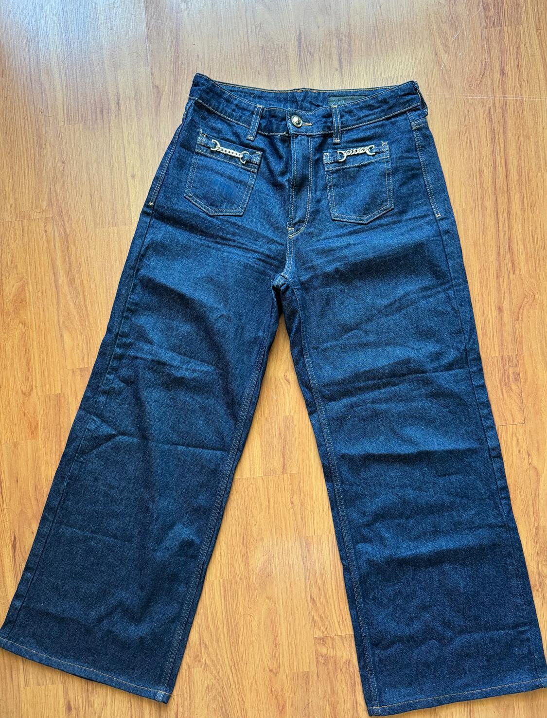 JEANS - Image 3