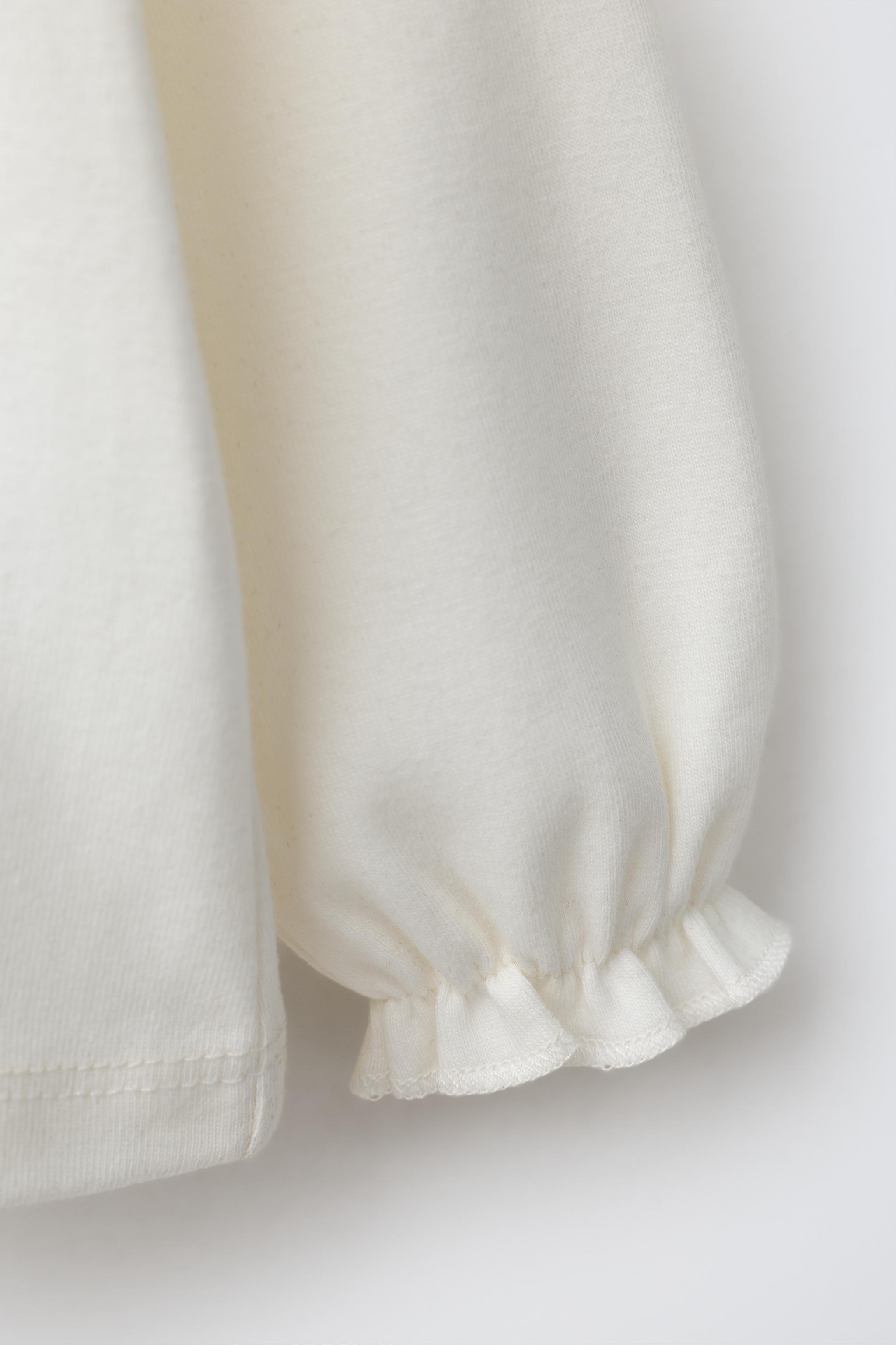 EMBROIDERED COLLAR T-SHIRT