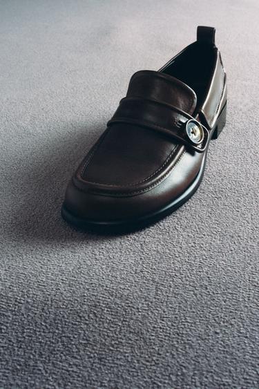 Zara LEATHER BUTTON LOAFERS - Gray