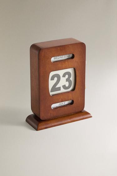 MANUAL TABLE CALENDAR - Brown by Zara - Image 1