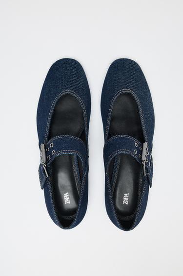 BALLERINES À BOUCLE EN DENIM - Bleu de Zara - Image 5