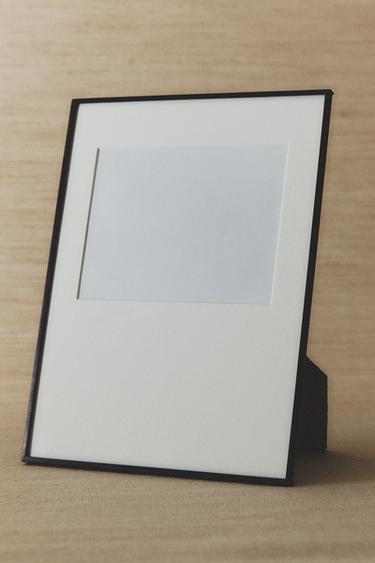 Zara PICTURE FRAME WITH PASSE-PARTOUT - Black