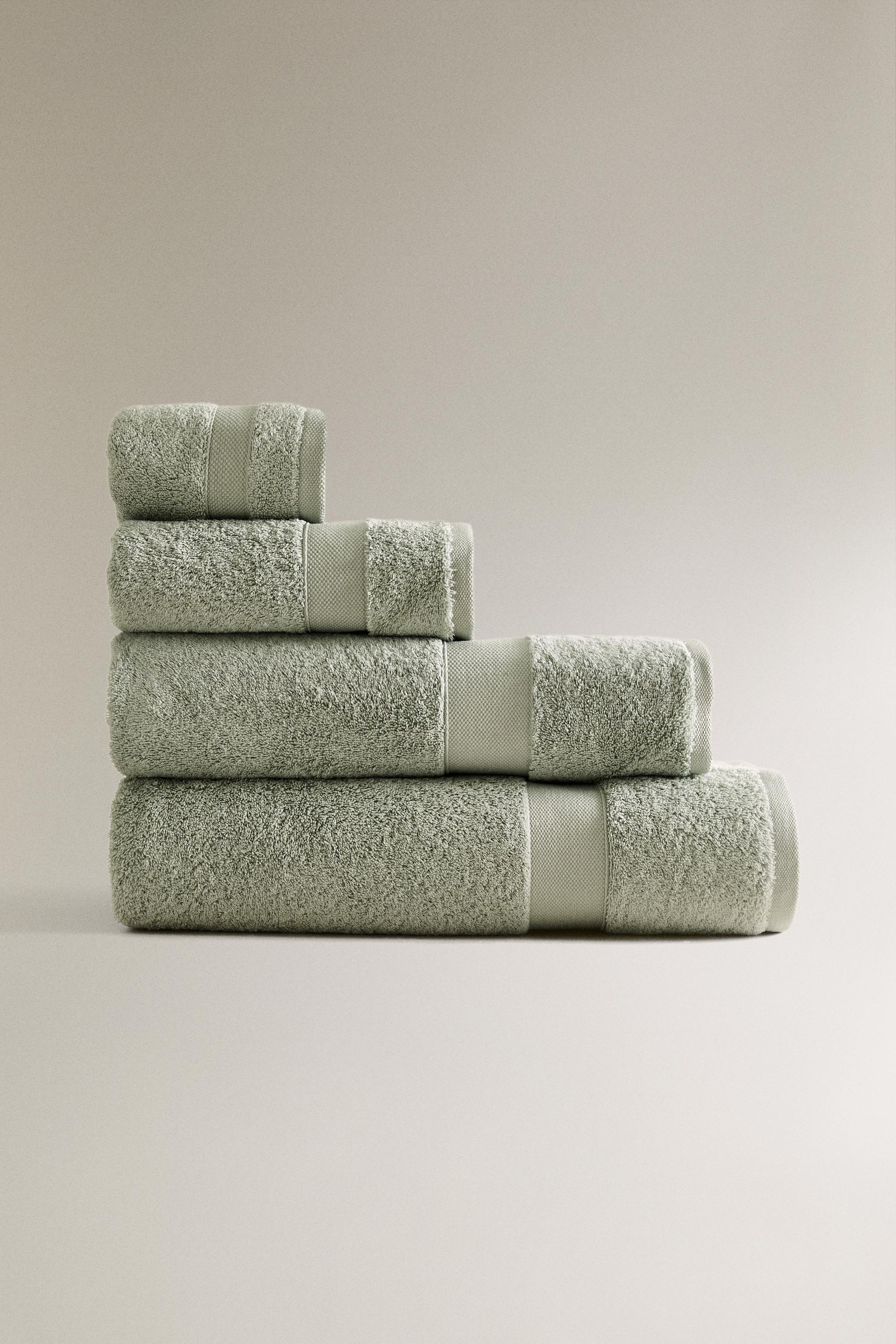 PREMIUM COTTON BATH TOWEL