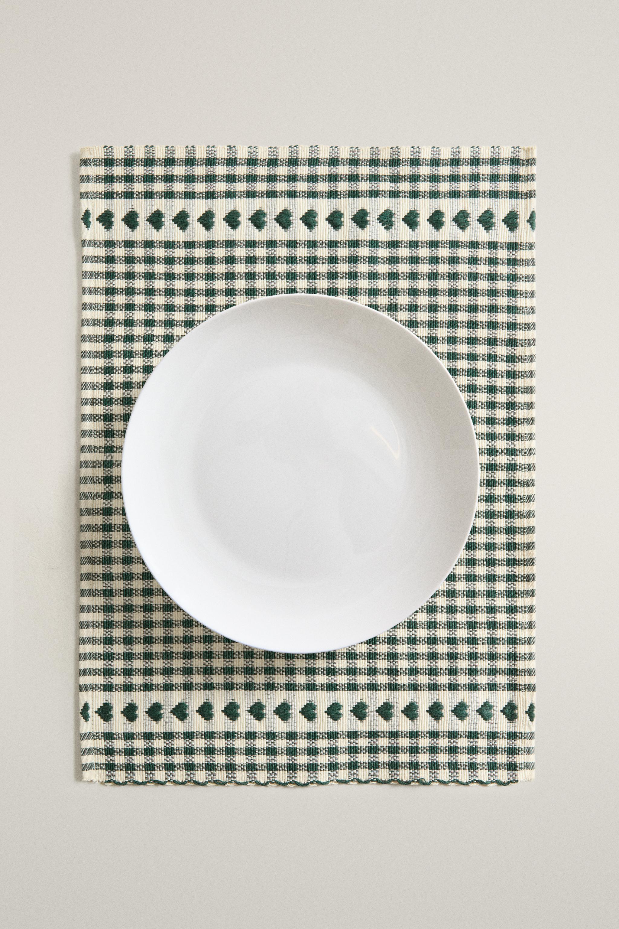 CHRISTMAS HEART PLACEMATS (PACK OF 2)