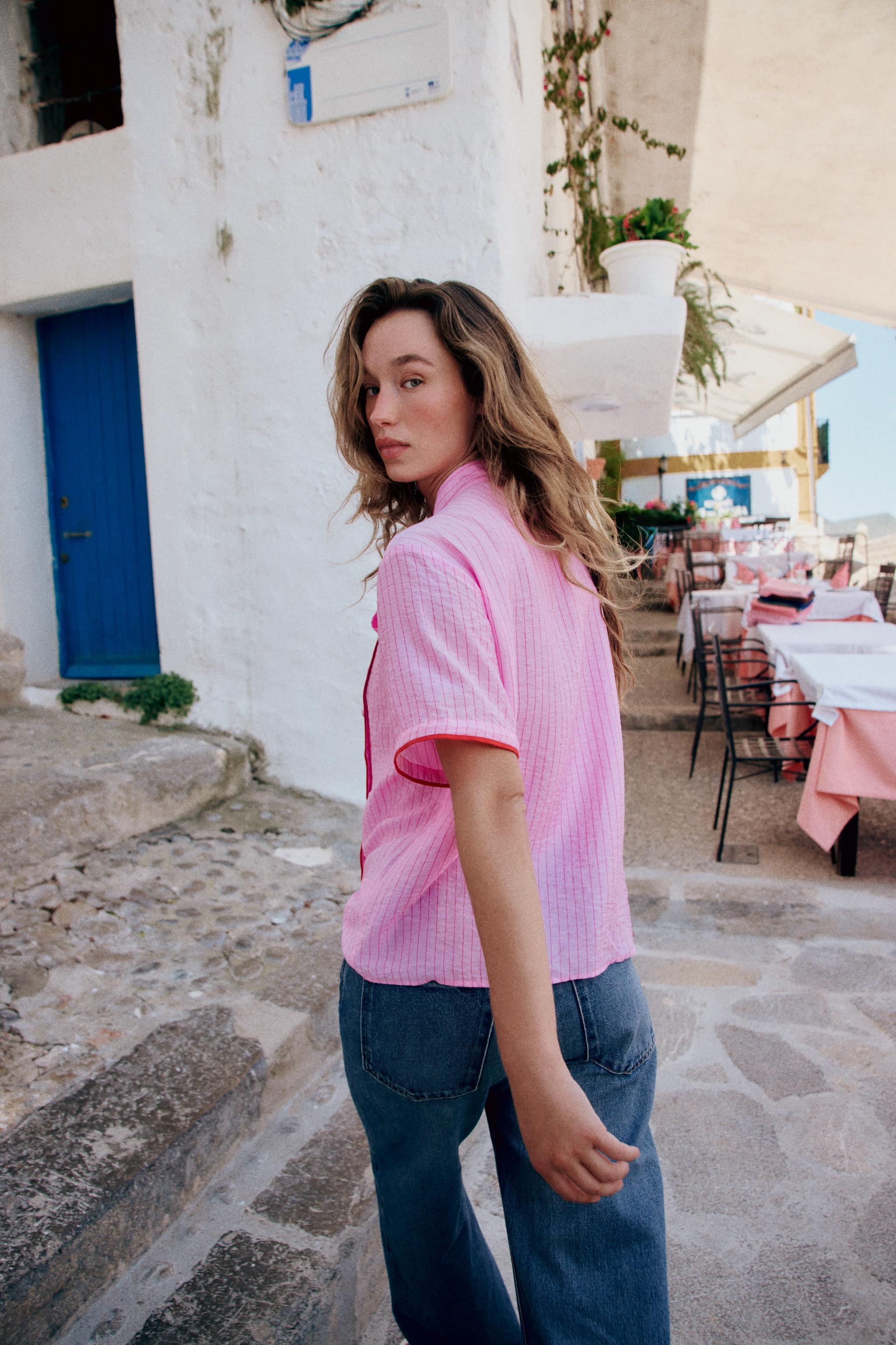 STRIPED TIE TOP