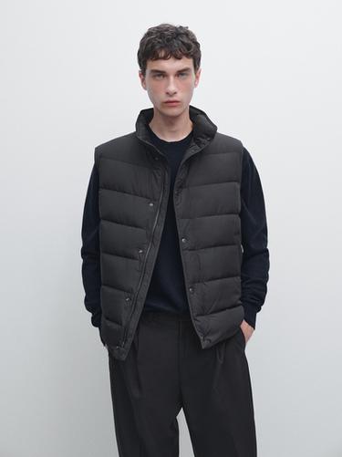 Doudoune sans manches déperlante en duvet mélangé - Noir de Zara