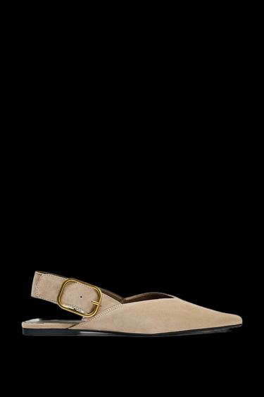 ZAPATO DESTALONADO HEBILLA SERRAJE - Beige de Zara - Imagen 0