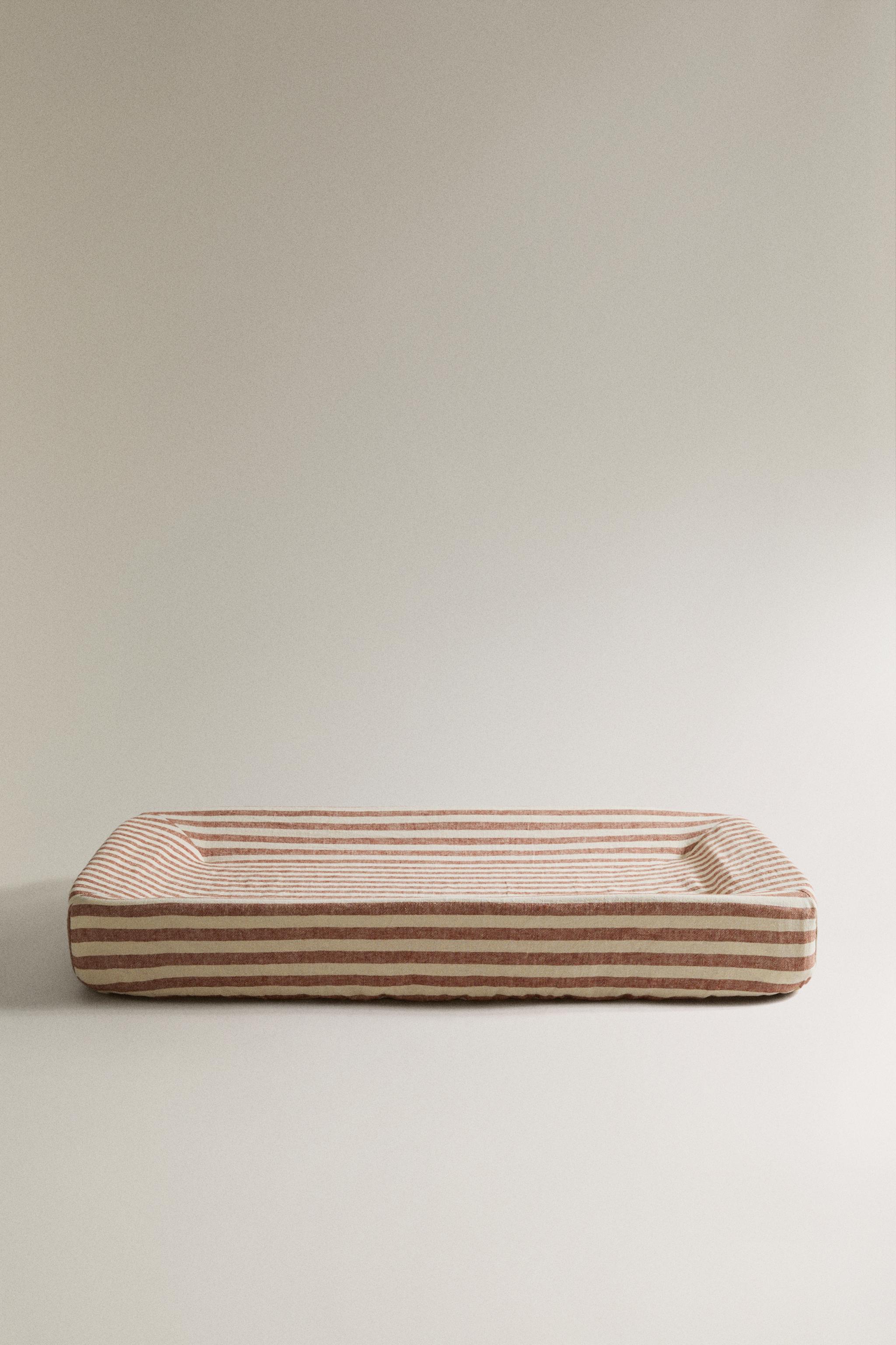 STRIPED LINEN AND COTTON BABY CHANGING MAT COVER