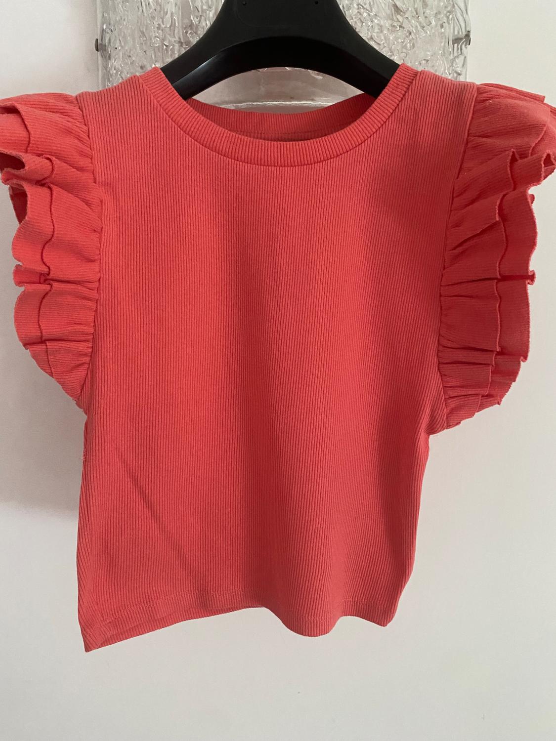 SLEEVELESS TOP WITH RUFFLES