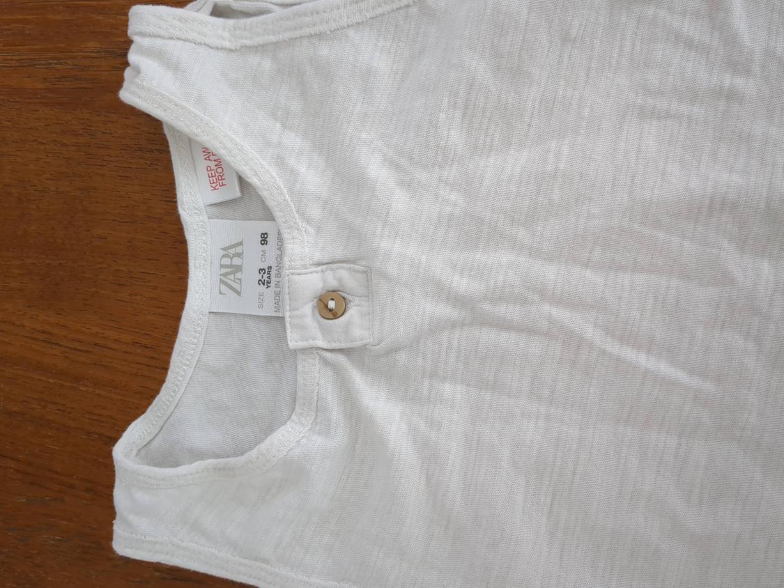 SLEEVELESS HENLEY TSHIRT - Image 3